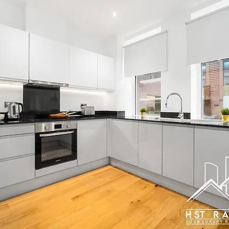 Modern Spacious: 3br Downtown Apartment Birmingham